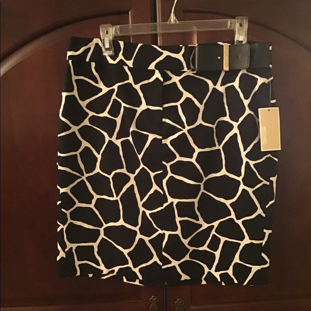 Michael Kors Black/White skirt